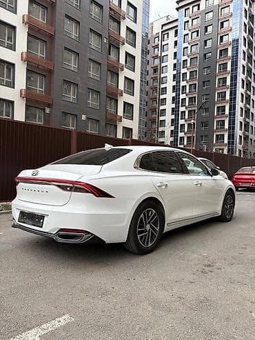 хунд: Hyundai Grandeur: 2019 г., 3 л, Автомат, Газ, Седан — 4