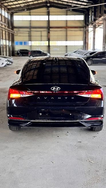 аванье: Hyundai Avante: 2021 г., Седан — 6