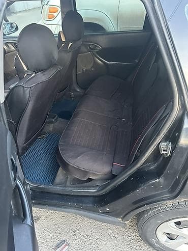 форт фокс универсал: Ford Focus: 2000 г., 1.6 л, Механика, Бензин, Универсал — 6