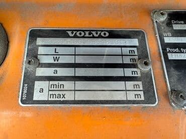 купить вольво тандем в европе: Тягач, Volvo, Без прицепа — 3