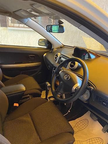 corolla runx: Toyota Ist: 2004 г., 1.5 л, Автомат, Бензин, Хэтчбэк — 7