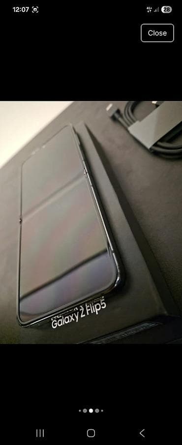 а 1: Samsung Galaxy Z Flip 5, Б/у, 512 ГБ, цвет - Черный, 1 SIM, 2 SIM — 6