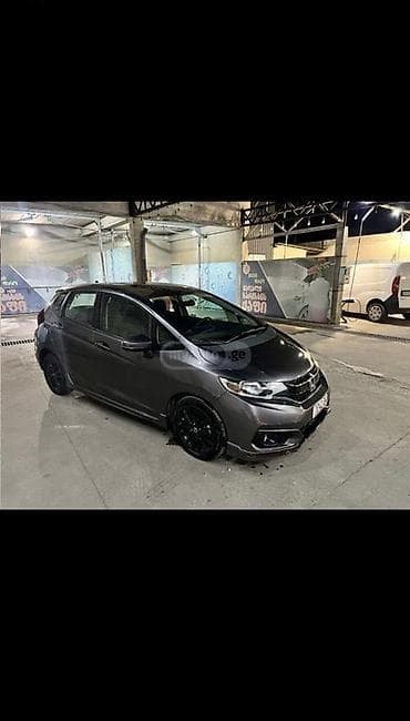 продаю хонда фит ош: Honda Fit: 2018 г., 1.5 л, Автомат, Бензин, Хэтчбэк — 5