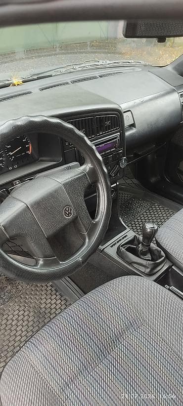 обмен на сапок: Volkswagen Passat Variant: 1991 г., 1.8 л, Механика, Бензин, Универсал — 5