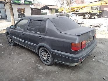 Volkswagen: Volkswagen Vento: 1992 г., 2 л, Кол менен иштөөчү, Бензин, Седан — 1