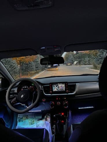 авто обмен с доплатой: Kia Stonic: 2019 г., 1.6 л, Автомат, Дизель, Кроссовер — 7