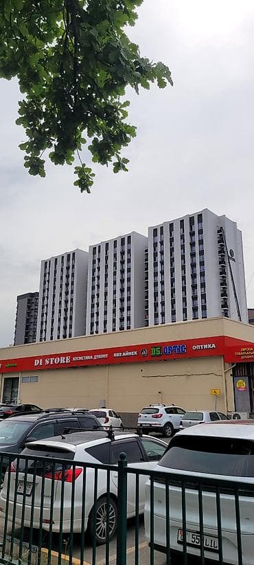 красный страитель: Сдан, 1 комната, 50 м² — 2