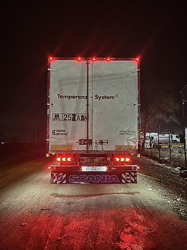 авто освежитель: Грузовик, Mercedes-Benz, 7 т, Б/у — 4