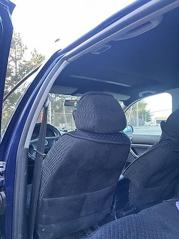 Volkswagen: Volkswagen Golf: 2000 г., 2 л, Ручные, Бензин, Хэтчбэк — 9