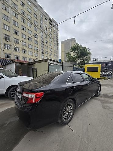 приус 2013: Toyota Camry: 2013 г., 2.5 л, Автомат, Гибрид, Седан — 4