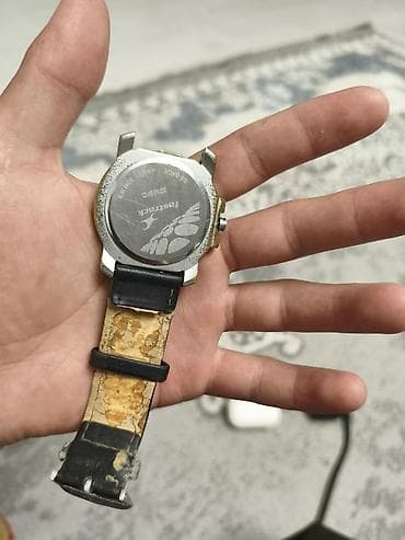 кожаные рюкзаки женские: Наручные часы Fastrack - Корпус: металлический, круглый - Задняя — 1
