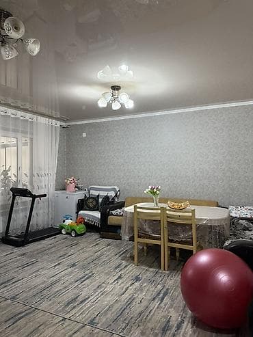 3комнатная квартиру: 3 комнаты, 70 м², Индивидуалка, 3 этаж, Евроремонт — 1