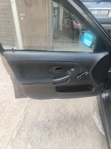 бмв е 60 салон: BMW 3 series: 1991 г., Седан — 7