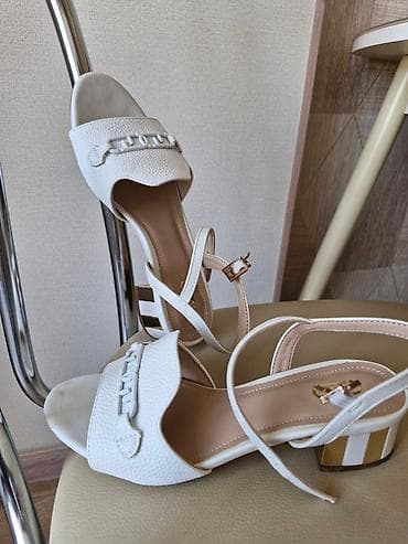 Ботинки и ботильоны