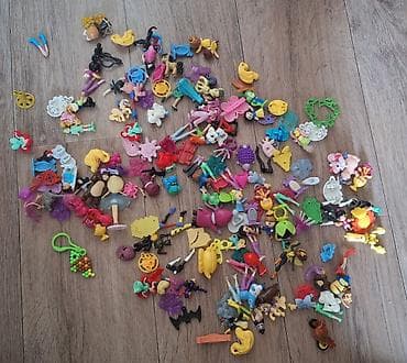kinder minecraft: Продаю киндер игрушки. За все 300 сом — 5