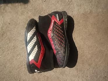 Спорт и хобби: Футбольные сороконожки Adidas Predator б.у насин пол месяца - Тип — 1