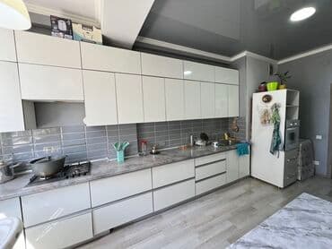 молодая гвардия фрунзе: 2 комнаты, 75 м², Элитка, 7 этаж — 9