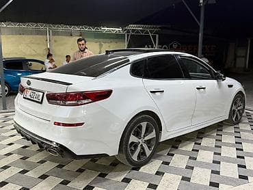 mazda 6: Kia Optima: 2018 г., Автомат, Бензин, Седан — 7