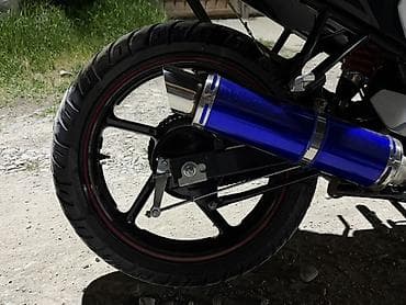 электрические мото: Уличный мотоцикл (нейкед) черно‑белого цвета - Двигатель — 6