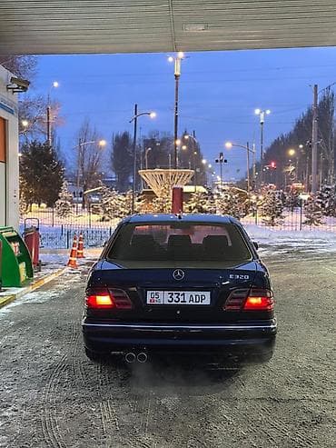 lexus e: Mercedes-Benz E-Class: 2000 г., 3.2 л, Автомат, Бензин, Седан — 2