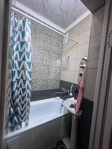 пл: Продаётся уютная 3-комнатная квартира на 1 этаже кирпичного дома 🏡 по — 6