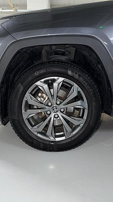 prius plus: Toyota RAV4: 2022 г., 2.5 л, Автомат, Гибрид, Кроссовер — 6