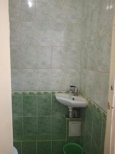 ищим квартиру: 2 комнаты, 50 м², 7 мкр 105 серия, 5 этаж, Требуется ремонт — 8