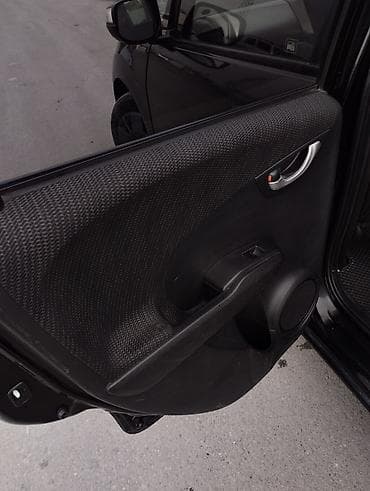 toyota priva: Honda Fit: 2013 г., Автомат, Бензин, Хэтчбэк — 7