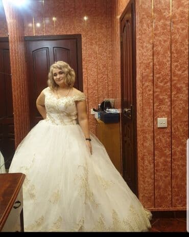 Продаю свадебное итальянское платье со шлейфом .
Размер 46-50 at lalafo.kg Продаю свадебное итальянское платье со шлейфом .
Размер 46-50