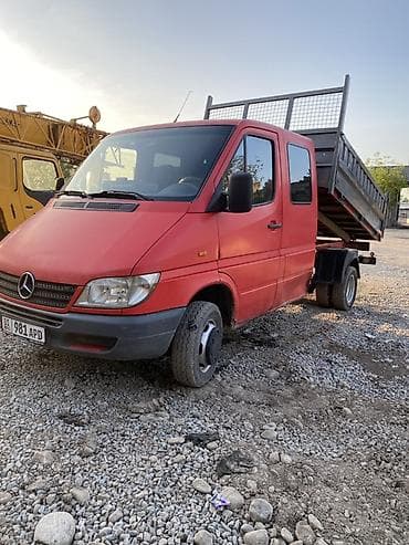 урна мусорная: Самосвал на базе Mercedes-Benz Sprinter (двухрядная кабина) - — 2