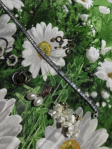 сережа: Продается набор украшений.Подойдет как на повседневную носку,так и на — 1