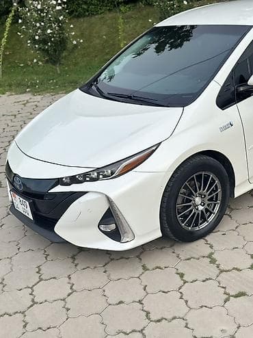 Унаа: Toyota Prius: 2017 г., 1.8 л, Автомат, Гибрид, Лифтбек — 5