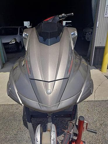 купить надувную лодку: Гидроцикл Yamaha WaveRunner (High Output) - Бренд/линейка: Yamaha — 9
