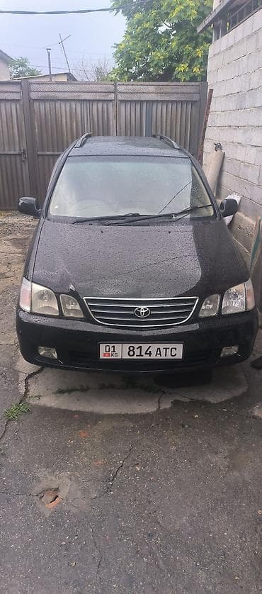 Toyota Gaia: 2000 г., 2 л, Автомат, Бензин, Минивэн at lalafo.kg Toyota Gaia: 2000 г., 2 л, Автомат, Бензин, Минивэн