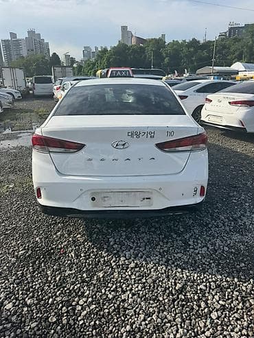 byd e2 2023: Hyundai Sonata: 2020 г., 2 л, Автомат, Газ, Седан — 7