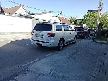 секво: Toyota Sequoia: 2008 г., 5.7 л, Автомат, Бензин, Внедорожник — 8