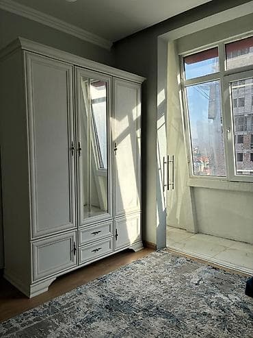 Квартиры: 3 комнаты, С мебелью полностью — 3