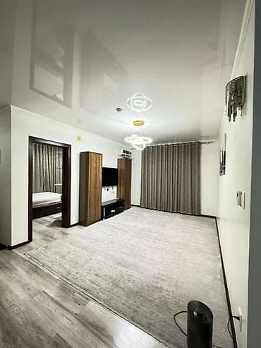 Основные характеристики • 🛏 3-комнатная квартира площадью 73 м². • 🏠 — 2