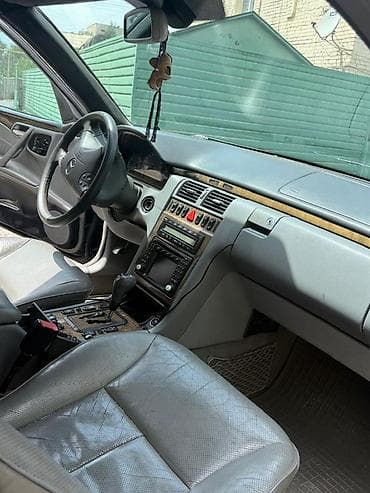 m5 e34: Mercedes-Benz E-Class: 2000 г., 3.2 л, Автомат, Бензин, Седан — 5