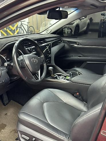 byd e2 2019: Toyota Camry: 2018 г., 2.5 л, Вариатор, Гибрид, Седан — 5