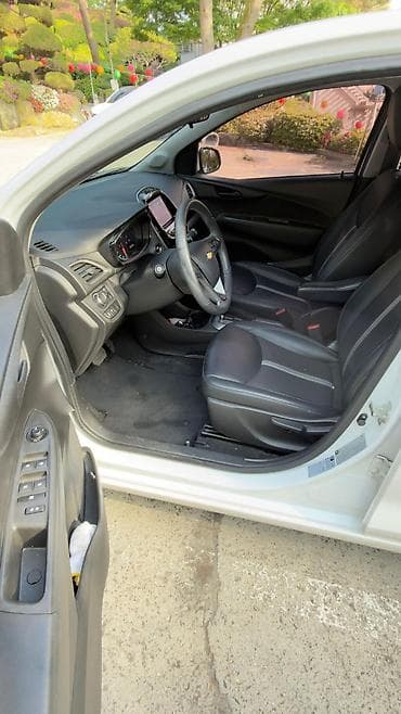 Продажа авто: Chevrolet Spark: 2020 г., 1 л, Вариатор, Бензин, Хэтчбэк — 6