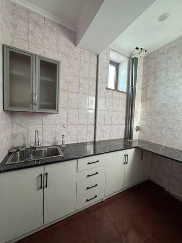 аренда помещения под офис бишкек: Сдаю Офис, 160 м², В административном здании, С видом на горы, С отдельной кухней, С отдельным входом — 18