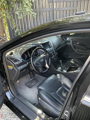 Продажа авто: Hyundai Grandeur: 2015 г., 2.2 л, Автомат, Дизель, Седан — 4