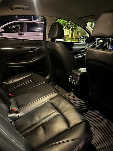 Продажа авто: Hyundai Sonata: 2019 г., 2 л, Автомат, Газ, Седан — 8