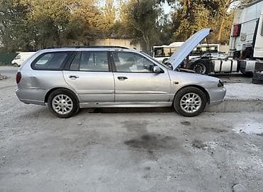 terrano 2: Nissan Primera: 2001 г., 2 л, Механика, Бензин, Универсал — 6