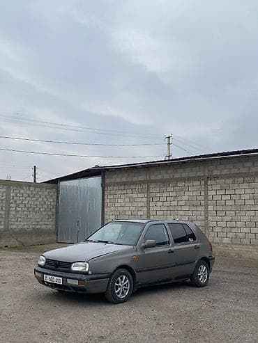 гольф golf: Volkswagen Golf: 1992 г., 1.8 л, Механика, Бензин, Хэтчбэк — 3