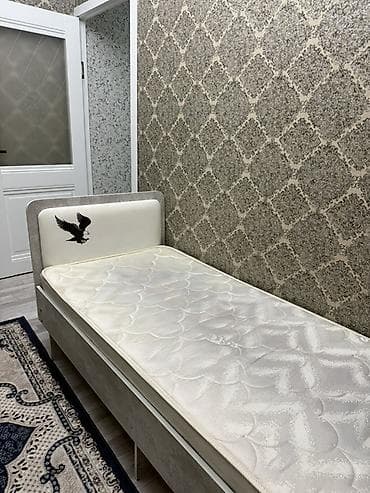 двухъярусные кровати с матрасом: Односпальная кровать, Б/у, С матрасом, длина - 195 см — 2