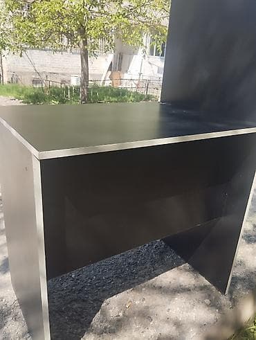 сколько стоит кухонный стол: Офисный стол, Нерегулируемый, цвет - Черный, Прямоугольный, ЛДСП — 3