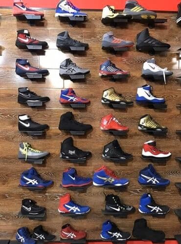 Ботинки: Мужские кроссовки, 45, Asics, Б/у, цвет - Белый, Бесплатная доставка, Платная доставка — 3