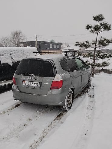 Транспорт: Honda Fit: 2003 г., 1.3 л, Автомат, Бензин, Хетчбек — 6